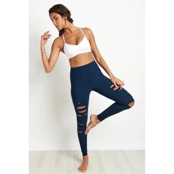 Alo Yoga Ripped Warrior Shredded Yoga Leggings Size Small - Picture 1 of 10
